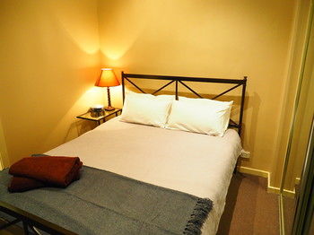 Melbourne City Stays - New Castle Holiday 22