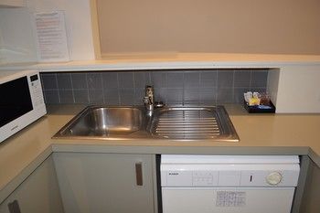 Melbourne City Stays - New Castle Holiday 55