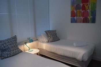 Melbourne City Stays - New Castle Holiday 75