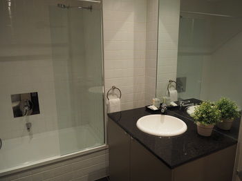 Melbourne City Stays - New Castle Holiday 100