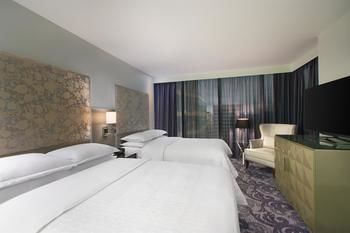Sheraton Melbourne Hotel - New Castle Holiday 14