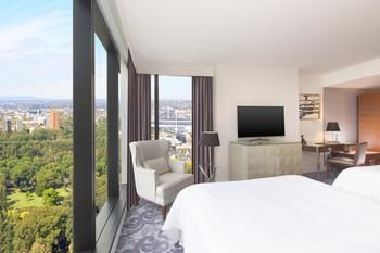 Sheraton Melbourne Hotel - New Castle Holiday 15