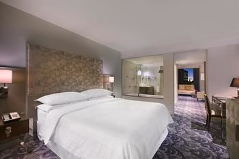 Sheraton Melbourne Hotel - New Castle Holiday 18
