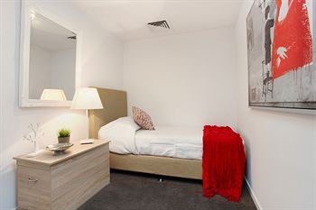 ALT Tower Serviced Apartments - New Castle Holiday 14