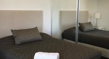ALT Tower Serviced Apartments - New Castle Holiday 18