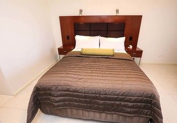 Best Western Casula Motor Inn - New Castle Holiday 7