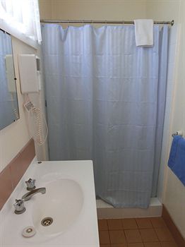 Ringwood Motel - New Castle Holiday 6