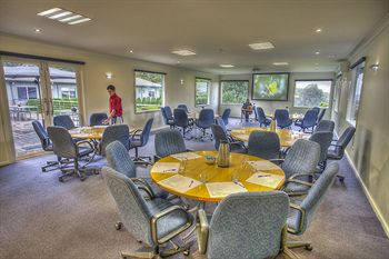 CountryPlace - New Castle Holiday 13