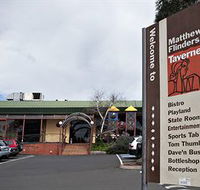 Matthew Flinders Hotel - New Castle Holiday