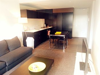 Guilfoyle Apartments - New Castle Holiday 0