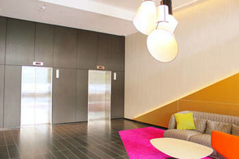 Guilfoyle Apartments - New Castle Holiday 25