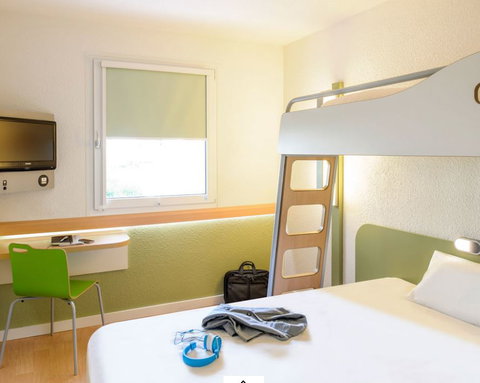 Ibis Budget Enfield - New Castle Holiday 0
