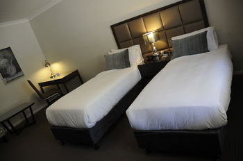 Riverside Oaks Golf Resort - New Castle Holiday 22