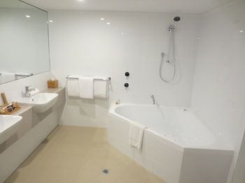 Dingley International Hotel - New Castle Holiday 7