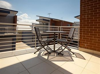 Everton Apartments - New Castle Holiday 0