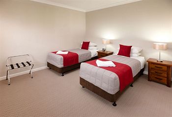 Everton Apartments - New Castle Holiday 3