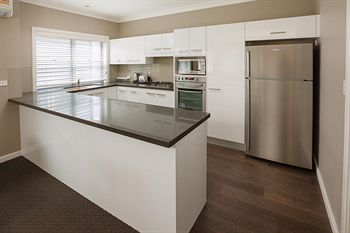 Everton Apartments - New Castle Holiday 14