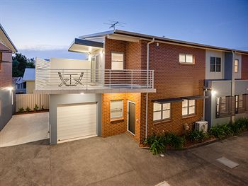 Everton Apartments - New Castle Holiday 35