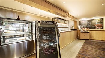 Colyton Hotel - New Castle Holiday 9