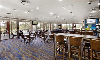 Colyton Hotel - New Castle Holiday 14