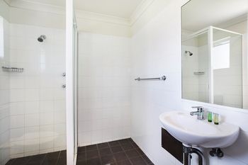 Colyton Hotel - New Castle Holiday 30