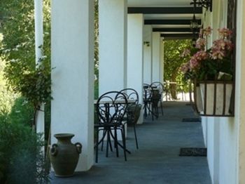 Brentwood Accommodation - New Castle Holiday 18