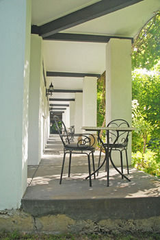 Brentwood Accommodation - New Castle Holiday 30