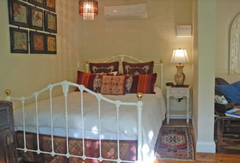 Brentwood Accommodation - New Castle Holiday 46