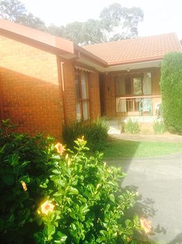 Australian Home Away @ East Doncaster George - New Castle Holiday 2