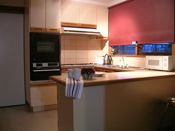 Australian Home Away @ East Doncaster George - New Castle Holiday 7