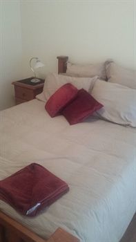 Australian Home Away @ East Doncaster Andersons Creek 1 - New Castle Holiday 14