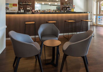 Quality Hotel CKS Sydney Airport - New Castle Holiday 3