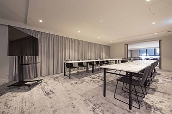 Brady Hotels - New Castle Holiday 3