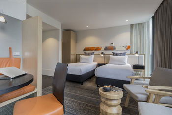 Brady Hotels - New Castle Holiday 34