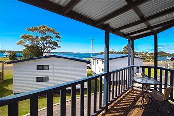 South Coast Retreat - New Castle Holiday 1