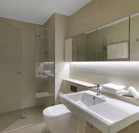 Wyndham Hotel Melbourne - New Castle Holiday