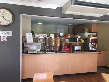 Ibis Budget Casula Liverpool - New Castle Holiday 3
