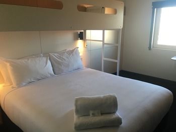 Ibis Budget Casula Liverpool - New Castle Holiday 10