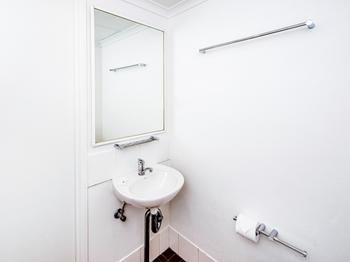 Ibis Budget Casula Liverpool - New Castle Holiday 39
