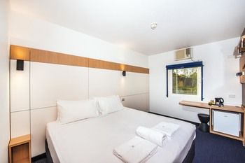 Ibis Budget Casula Liverpool - New Castle Holiday 48