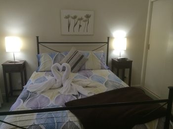 Australian Home Away Ringwood @ Bardia - New Castle Holiday 6