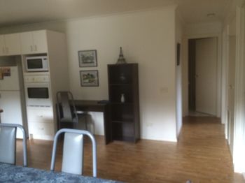 Australian Home Away Ringwood @ Bardia - New Castle Holiday 13