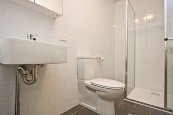 The Star Apartments - New Castle Holiday 2