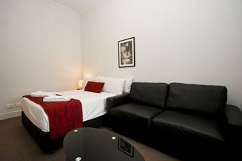 The Star Apartments - New Castle Holiday 7