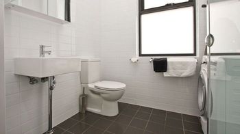 The Star Apartments - New Castle Holiday 13