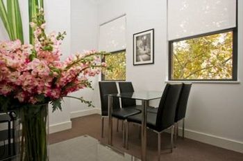 The Star Apartments - New Castle Holiday 17