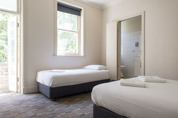 Criterion Hotel Sydney - New Castle Holiday 2