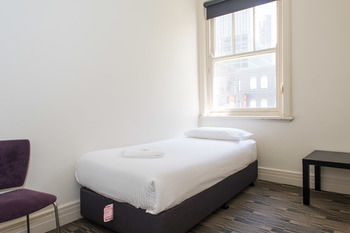 Criterion Hotel Sydney - New Castle Holiday 3
