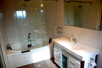 Deville At Healesville - New Castle Holiday 19