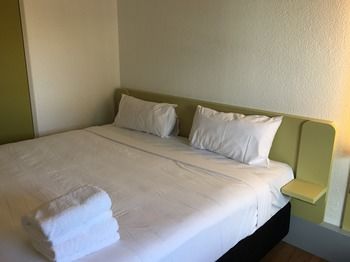 Ibis Budget St Peters - New Castle Holiday 0